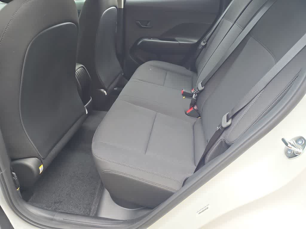 New 2027 Hyundai Kona SE FWD image 20
