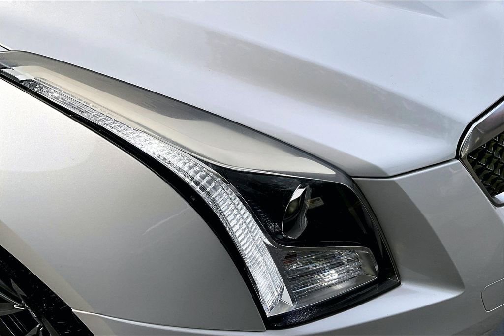 Used 2016 Cadillac ATS V w/ Carbon Fiber Package RWD image 32