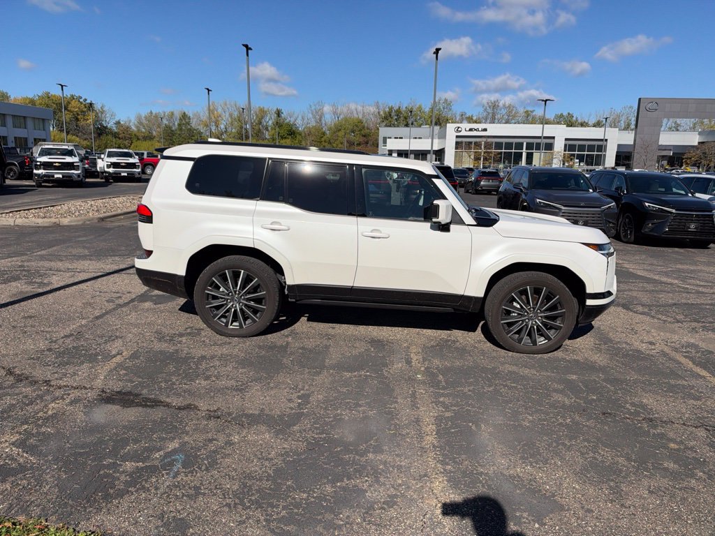 Certified 2024 Lexus GX 550 w/ Accessory Package (2T) AWD/4WD image 16