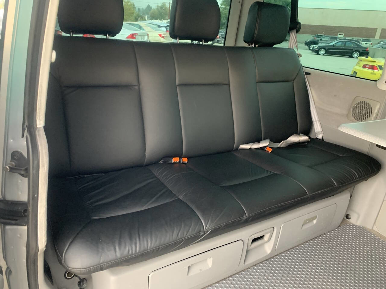 Used 2003 Volkswagen Eurovan MV FWD image 21
