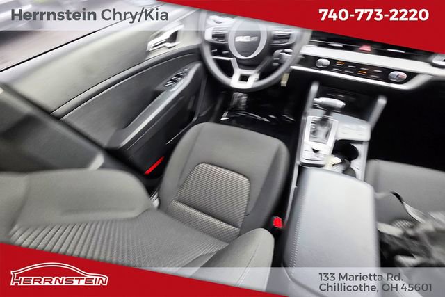 Used 2023 Kia Sportage LX image 10