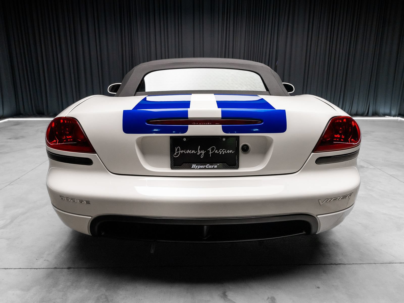 Used 2005 Dodge Viper SRT-10 RWD image 19