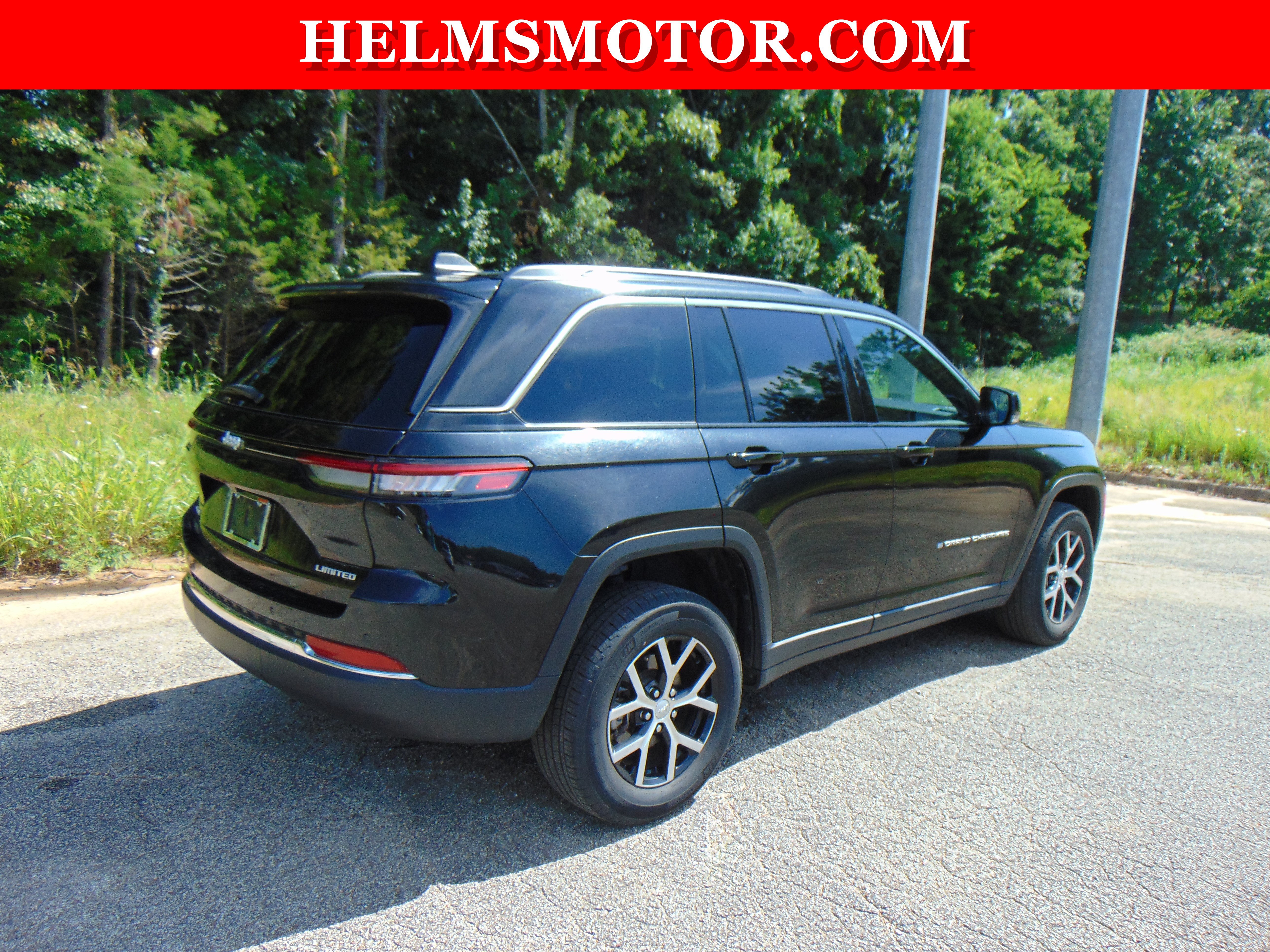 Certified 2024 Jeep Grand Cherokee Limited AWD/4WD image 19