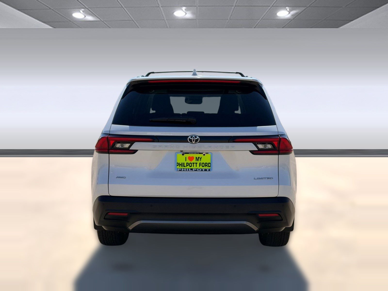 Used 2025 Toyota Grand Highlander Limited image 10