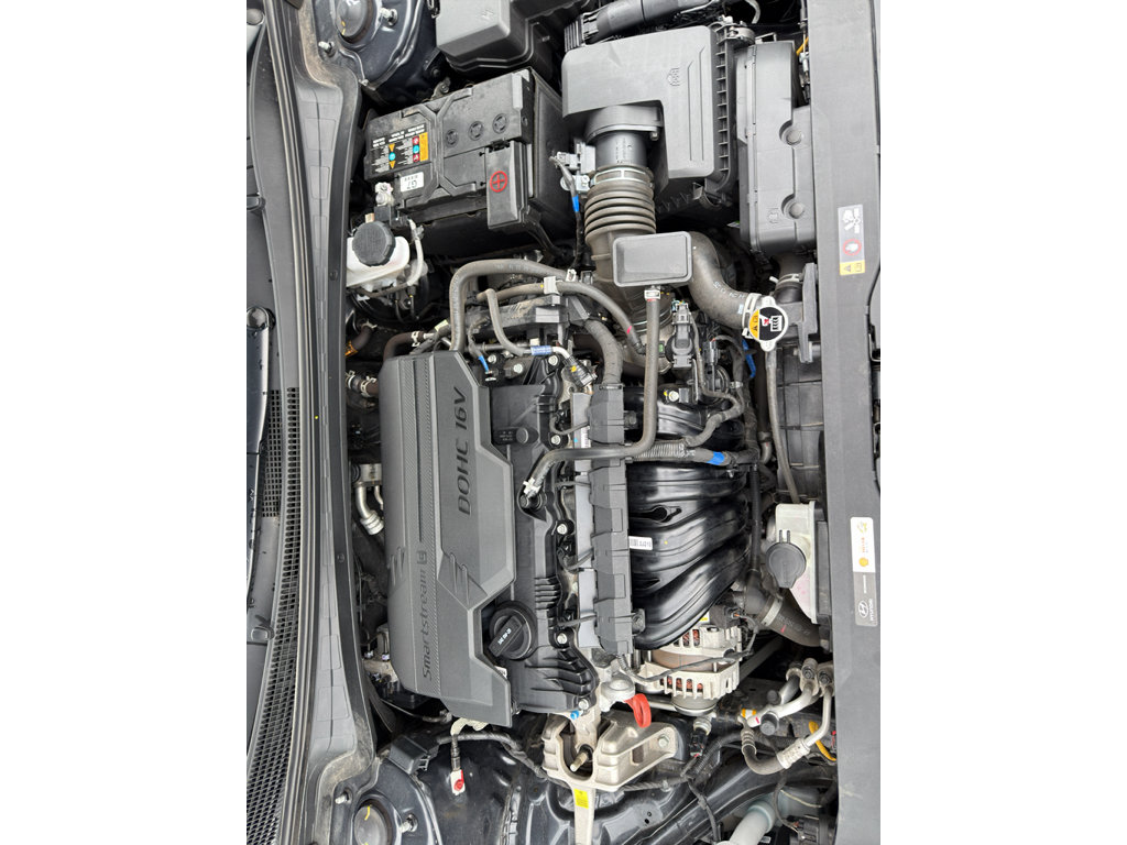 Certified 2024 Hyundai Elantra SE FWD image 25