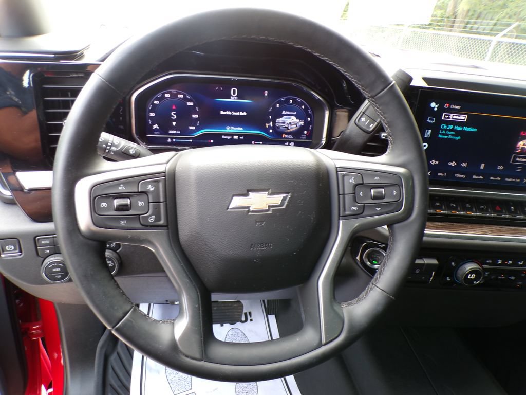 Used 2025 Chevrolet Silverado 1500 LT w/ All Star Edition Plus AWD/4WD image 12