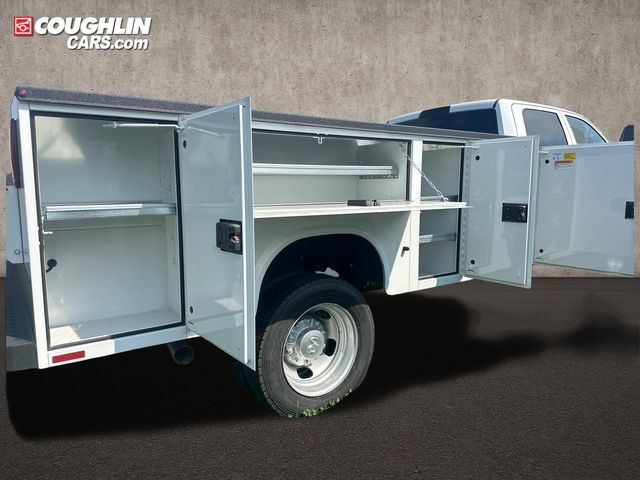New 2026 RAM 5500 Tradesman w/ Chrome Appearance Group AWD/4WD image 10