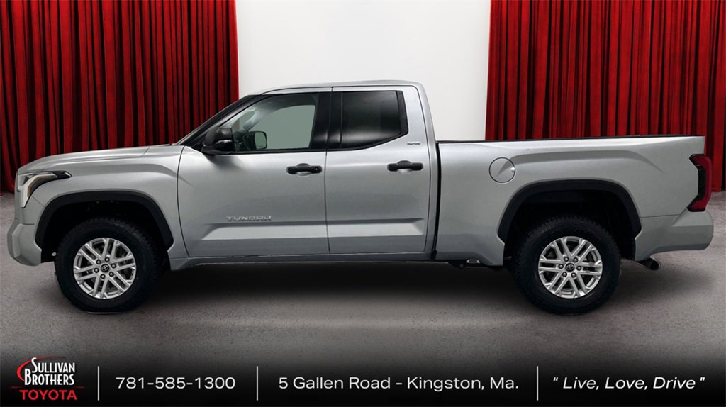 Used 2022 Toyota Tundra SR5 image 8