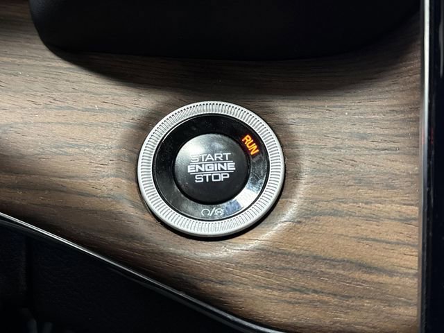 Used 2024 Jeep Grand Cherokee L Summit w/ Advanced Protech Group IV image 24