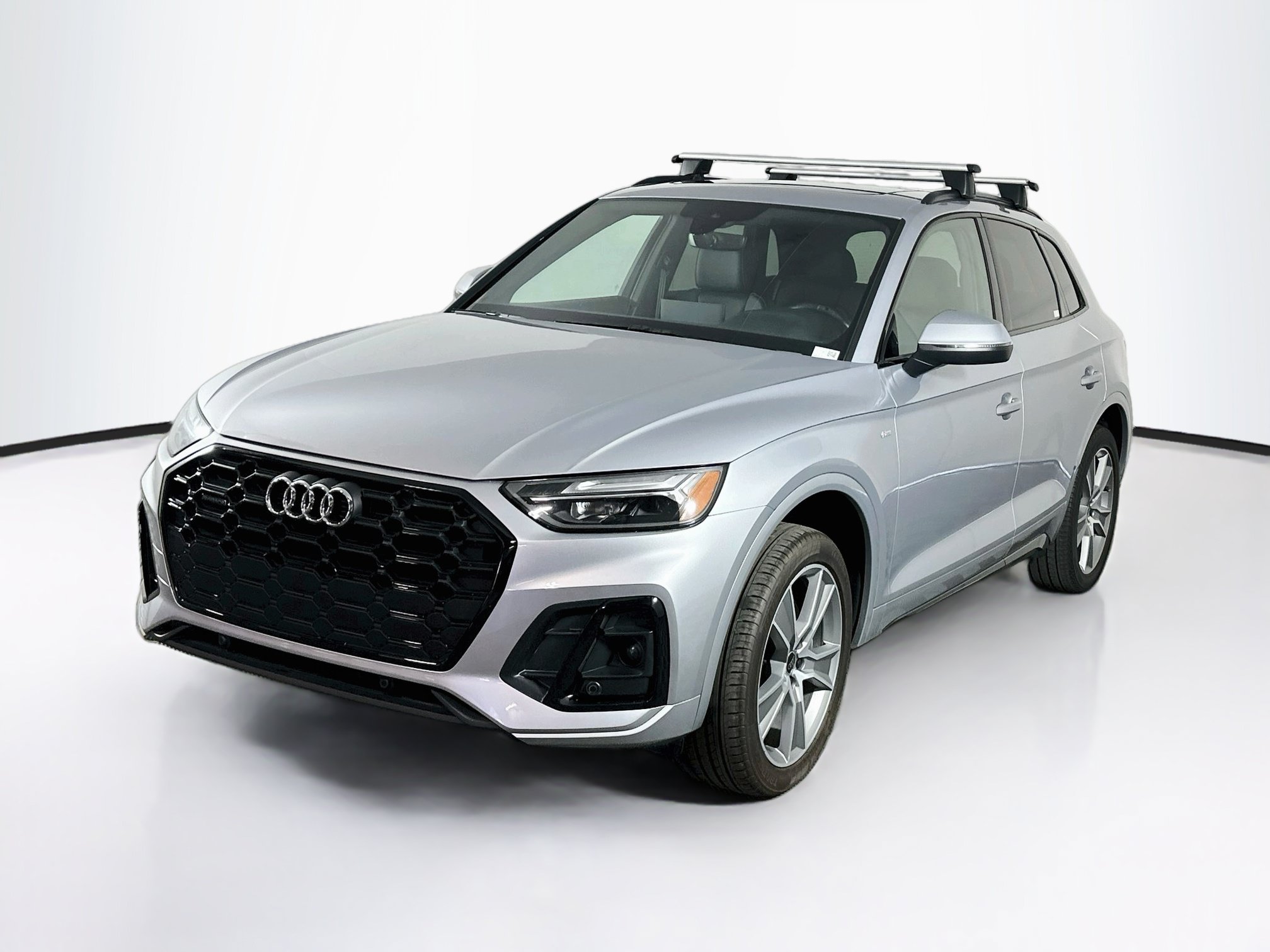 Used 2025 Audi Q5 2.0T Premium AWD/4WD image 3