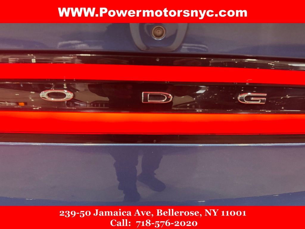 Used 2022 Dodge Charger SXT RWD image 9