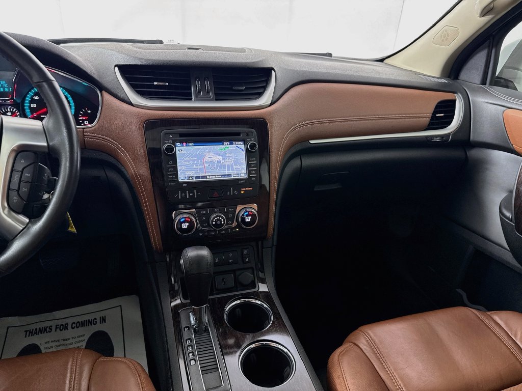 Used 2017 Chevrolet Traverse Premier FWD image 28