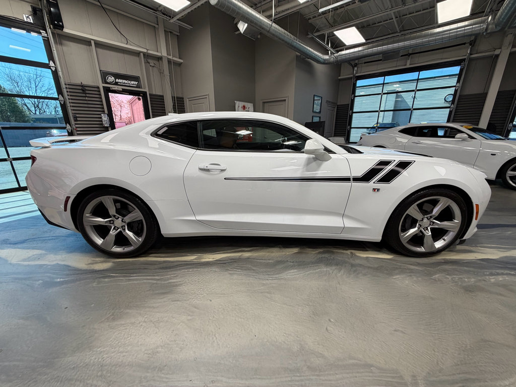 Used 2017 Chevrolet Camaro SS RWD image 31