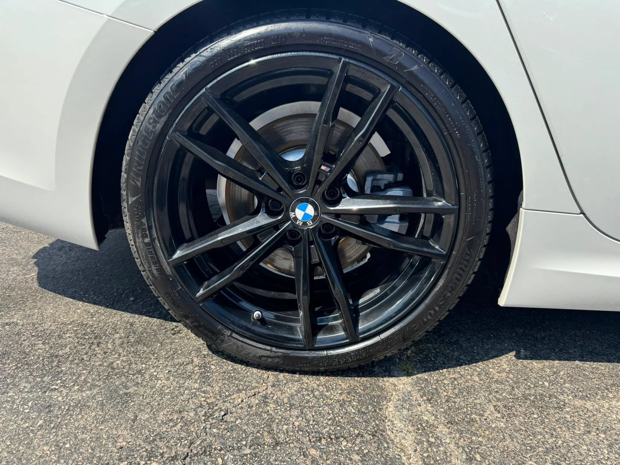 Used 2022 BMW 330i Sedan w/ M Sport Package RWD image 48