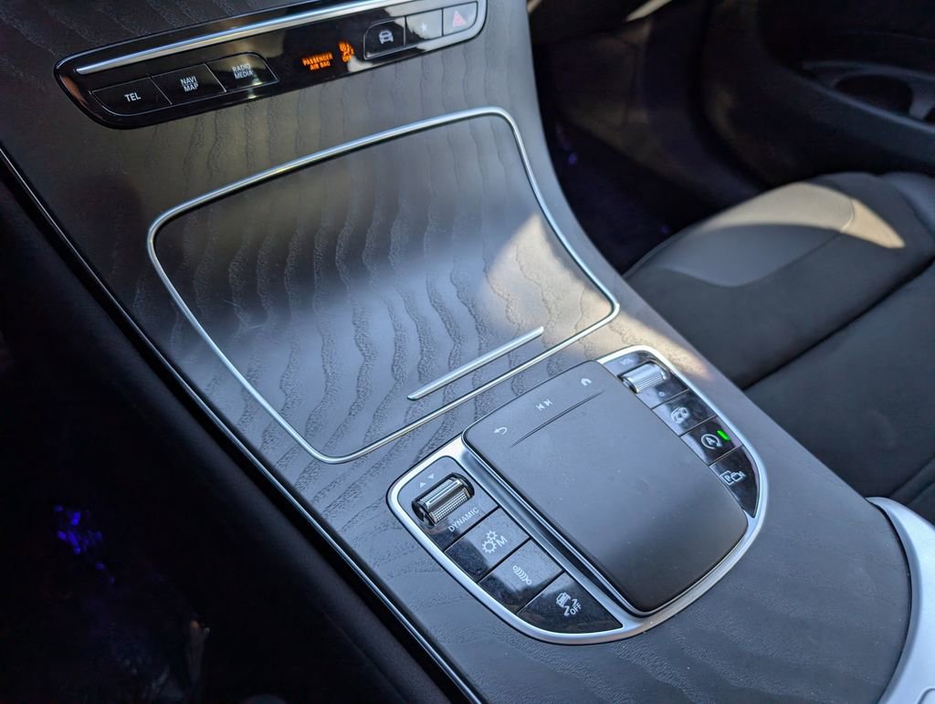 Certified 2022 Mercedes-Benz GLC 43 AMG 4MATIC image 18