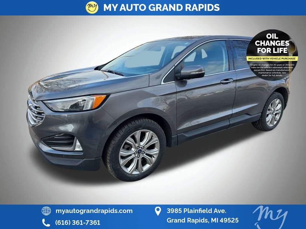 Used 2022 Ford Edge Titanium image 3