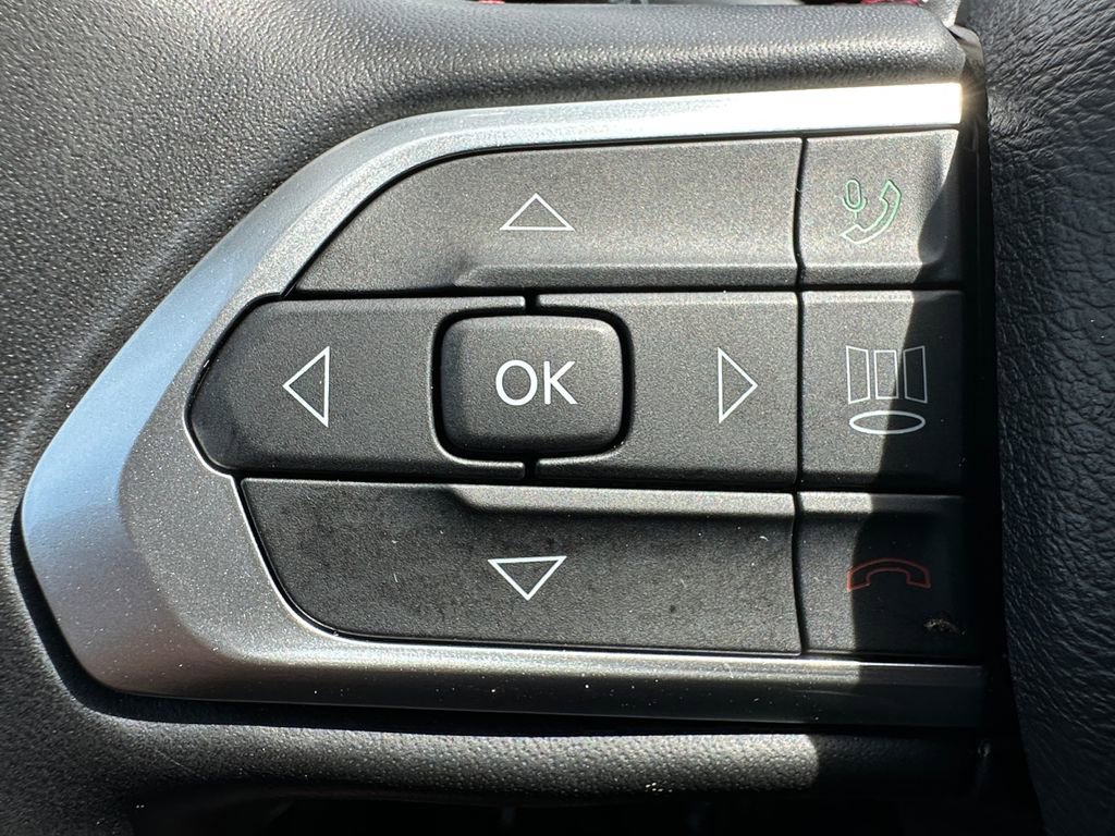 Used 2022 Jeep Compass Trailhawk w/ Trailhawk Elite Group image 22