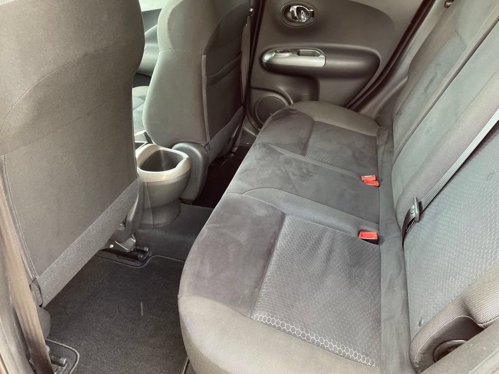 Used 2016 Nissan Juke SV w/ Technology Package FWD image 17