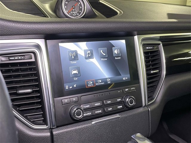 Used 2018 Porsche Macan image 28