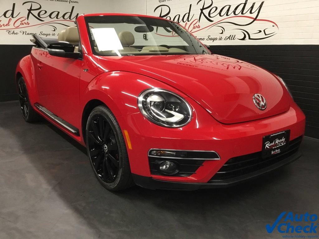 Used 2014 Volkswagen Beetle R-Line FWD image 3