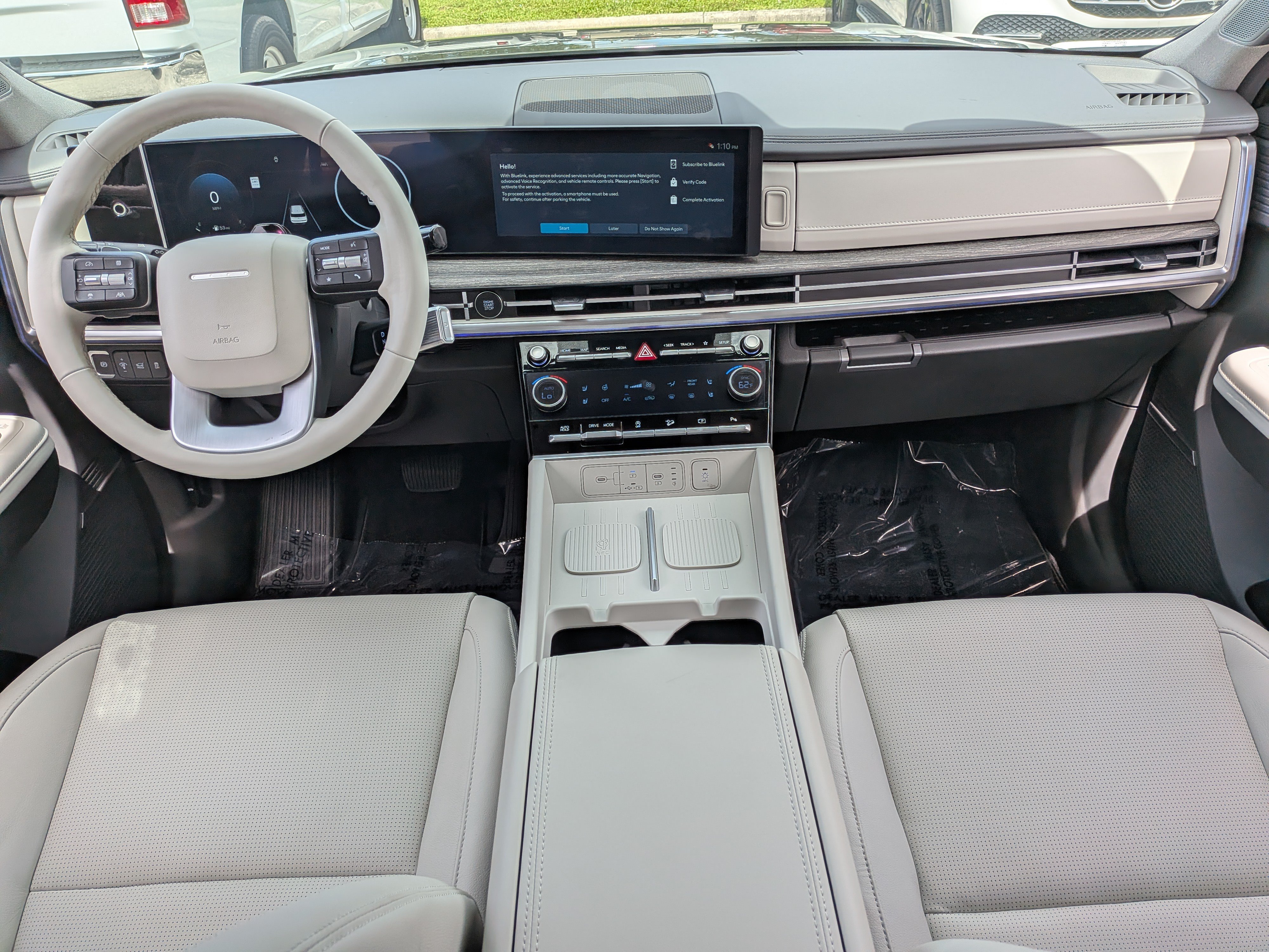 Used 2025 Hyundai Santa Fe Limited FWD image 17