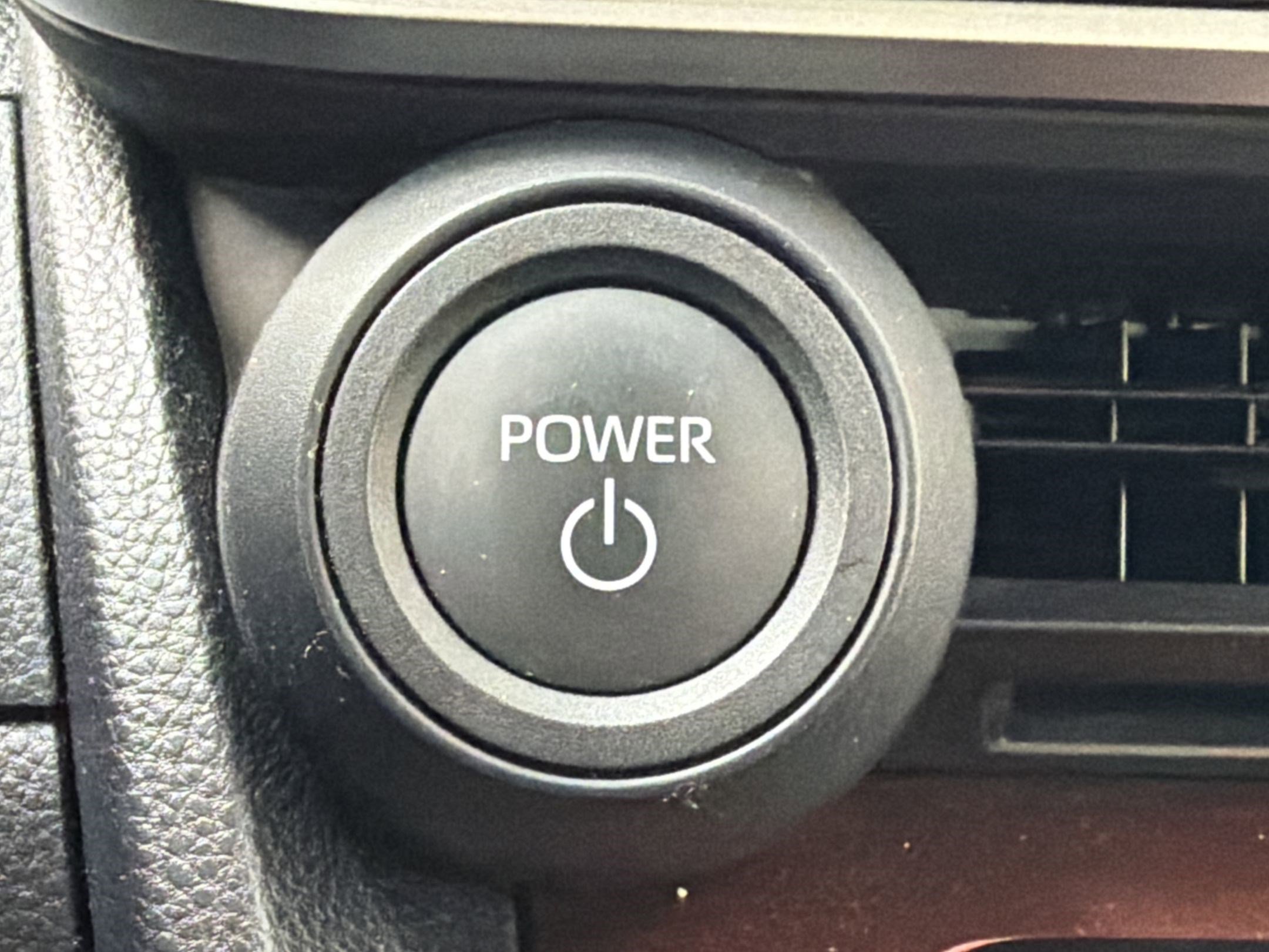 Used 2024 Toyota Prius Prime SE FWD image 26