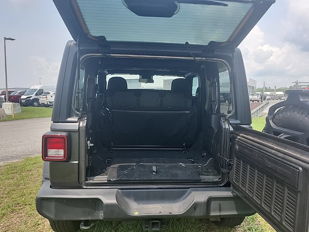 Certified 2024 Jeep Wrangler Sport AWD/4WD image 24