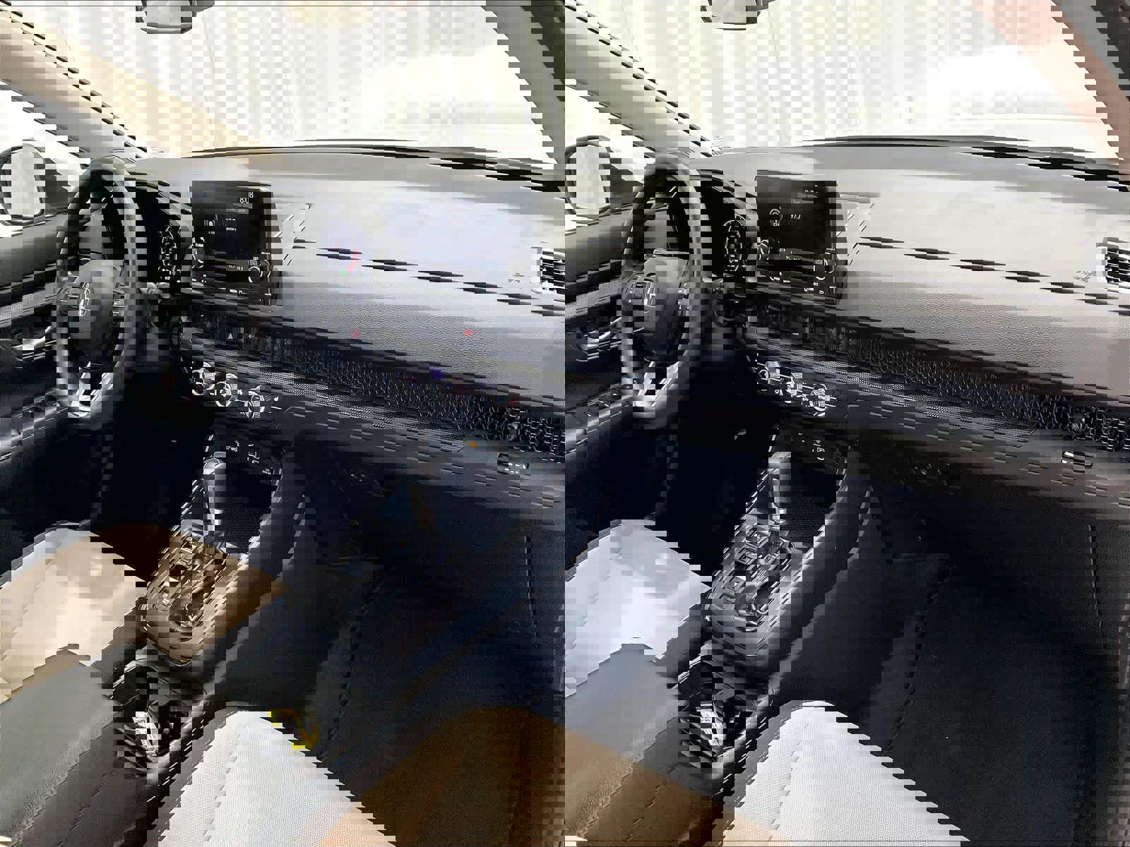 Used 2023 Honda CR-V EX image 14