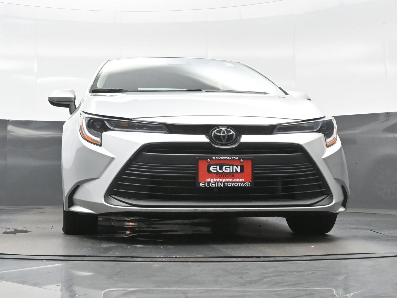 Used 2024 Toyota Corolla LE FWD image 24