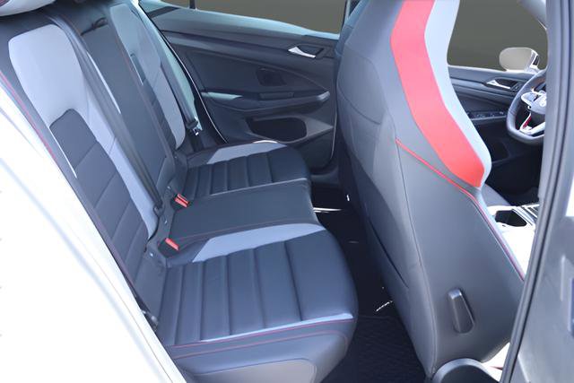 Used 2024 Volkswagen GTI SE FWD image 18