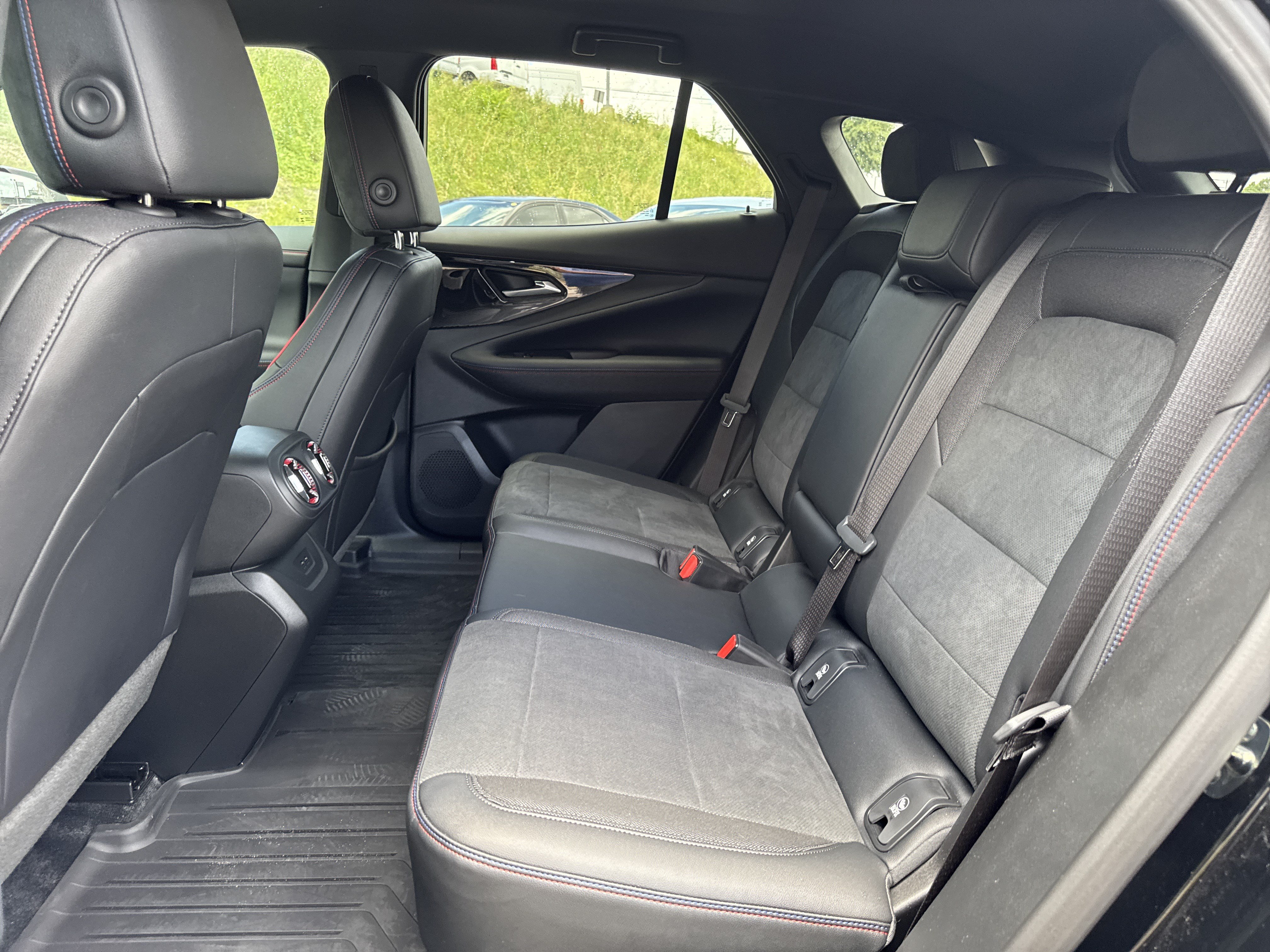 Used 2026 Chevrolet Blazer EV RS FWD image 24