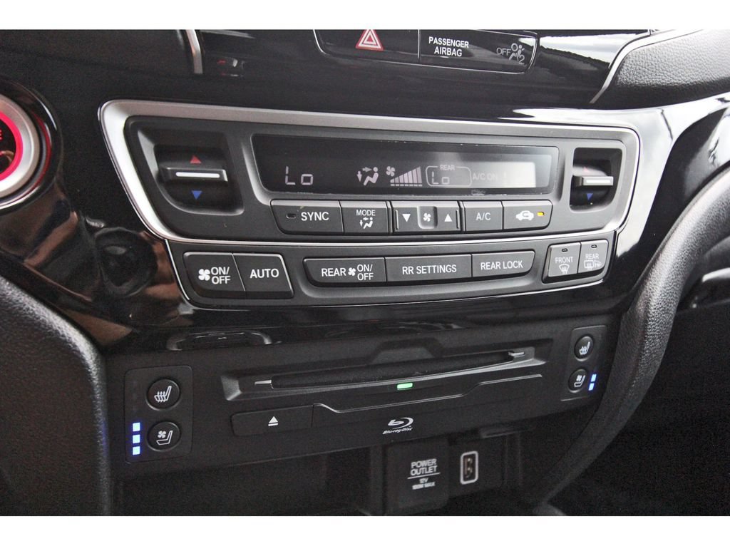 Used 2022 Honda Pilot Elite image 24