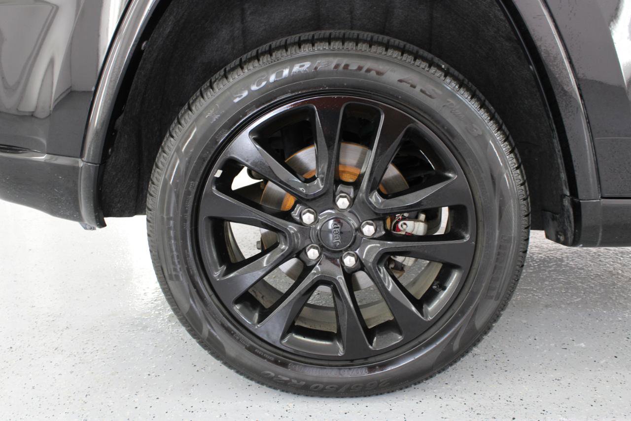 Used 2019 Jeep Grand Cherokee Altitude AWD/4WD image 81