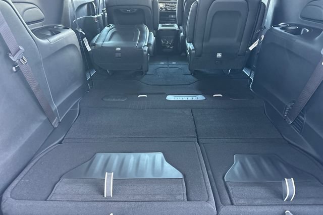 New 2027 Chrysler Pacifica Select FWD image 15