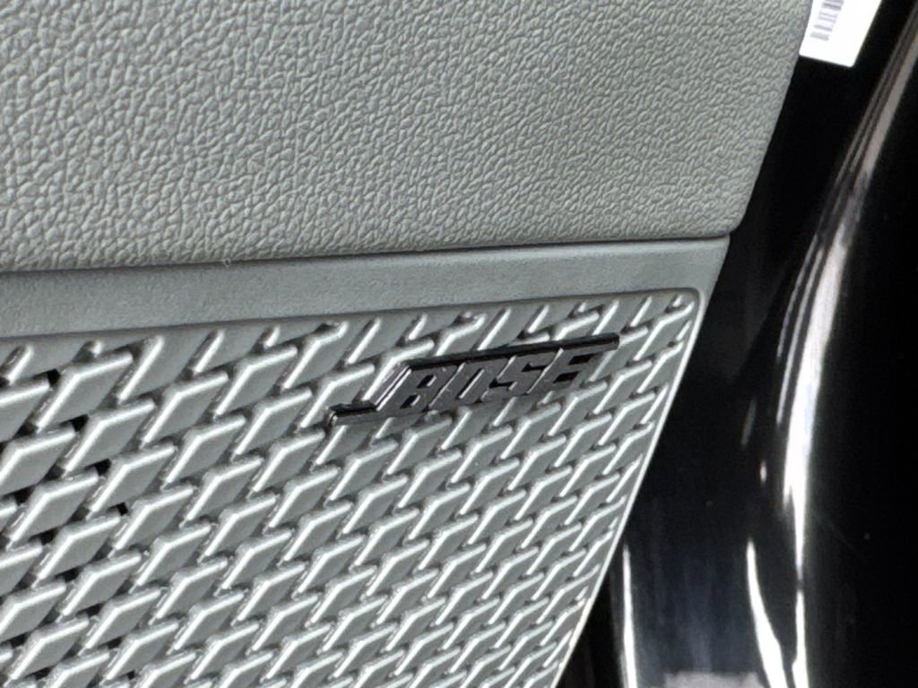 Used 2025 Hyundai Elantra Limited FWD image 29