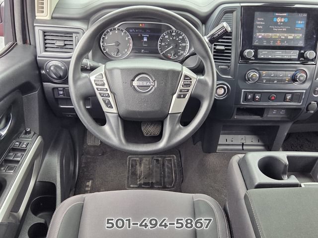 Used 2023 Nissan Titan SV RWD image 11