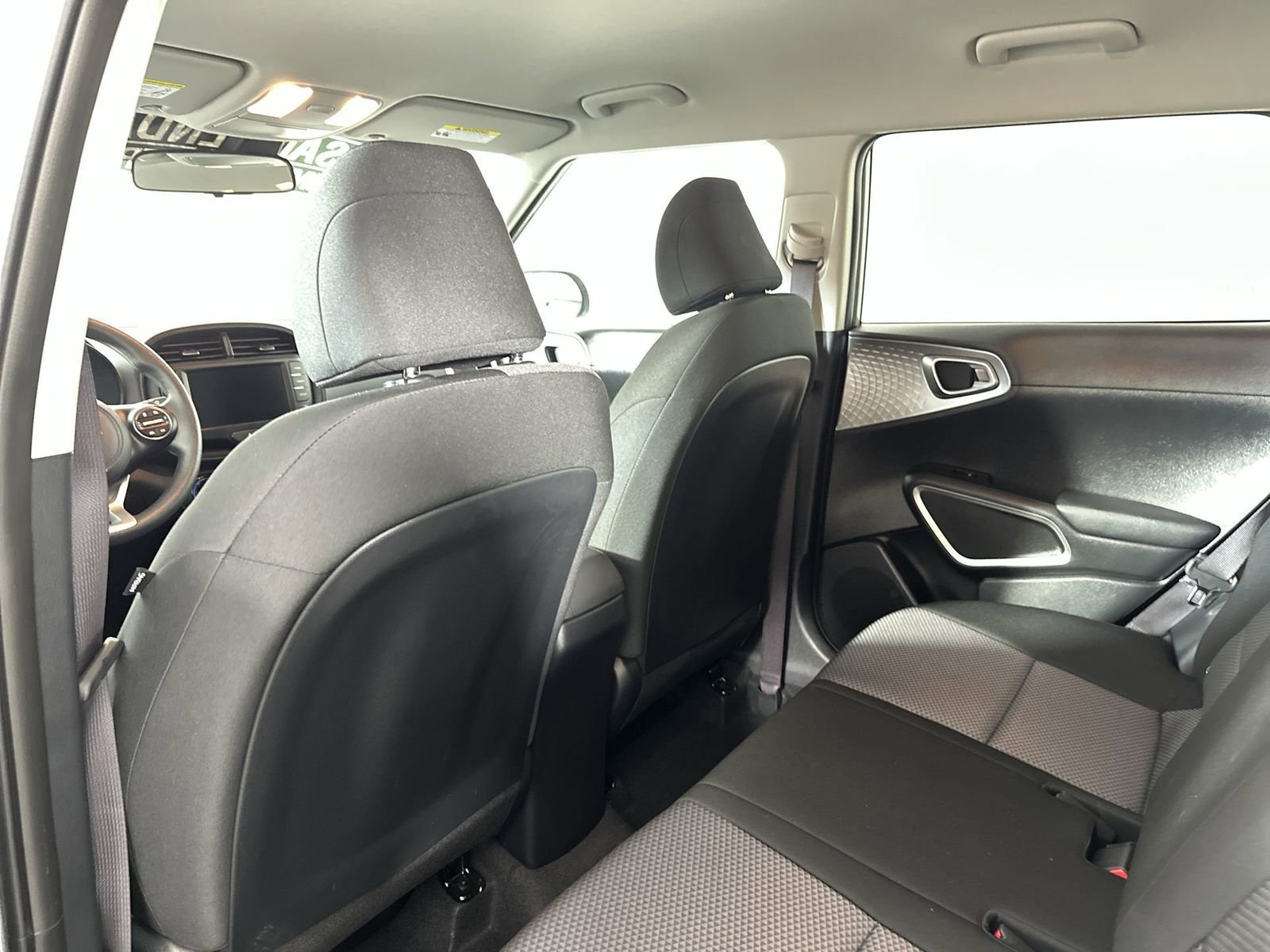 Used 2025 Kia Soul S FWD image 24