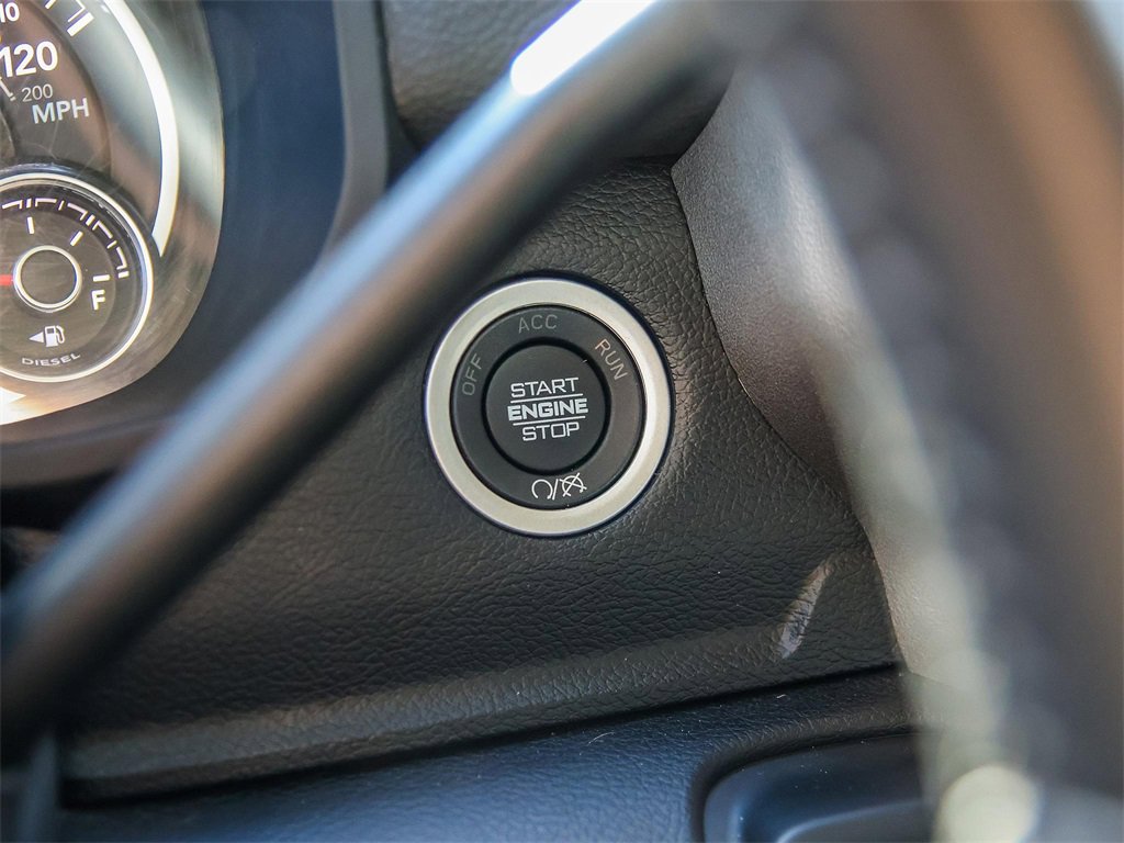 Used 2024 RAM 2500 Laramie image 29