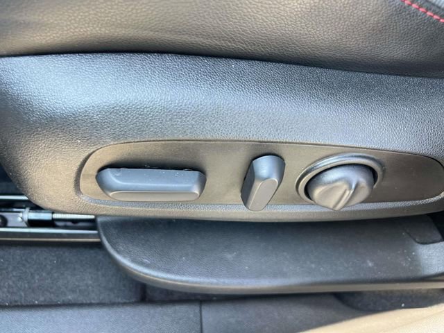 Used 2023 Chevrolet Equinox RS image 19