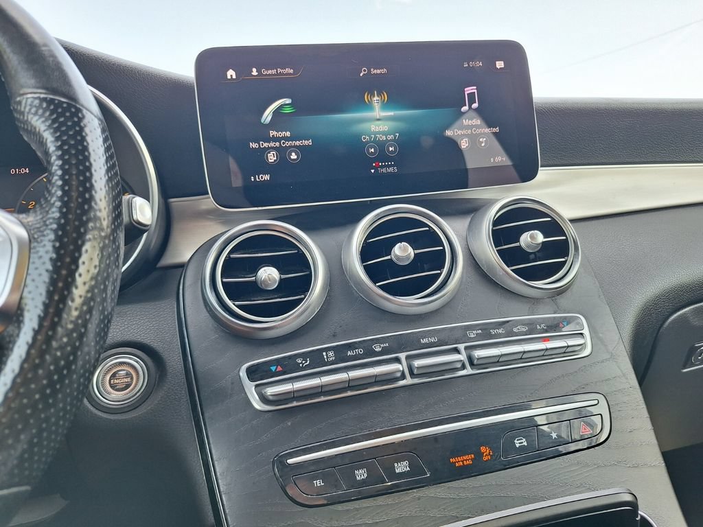 Used 2022 Mercedes-Benz GLC 300 image 15