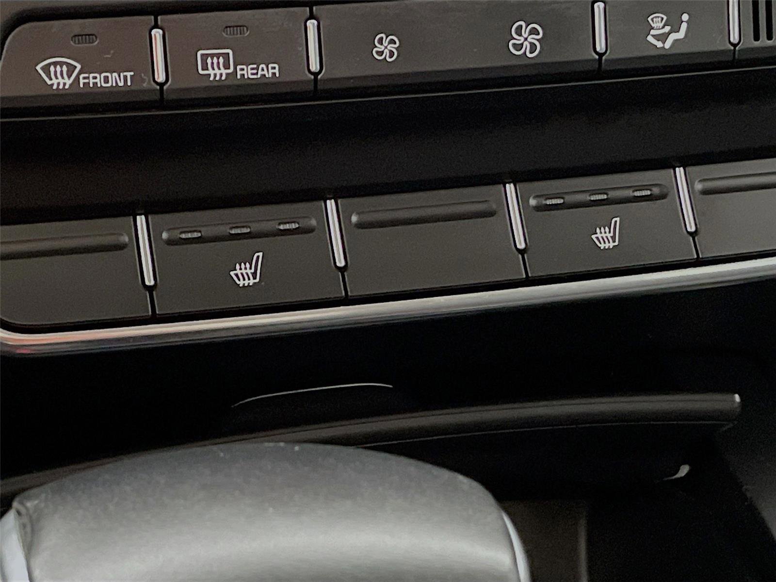 Used 2019 Kia Sorento S image 22