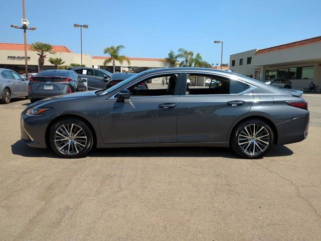 Used 2024 Lexus ES 300h w/ Premium Package image 8