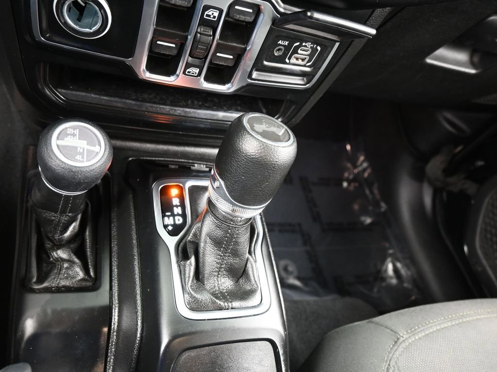 Used 2022 Jeep Wrangler Unlimited Sport image 25