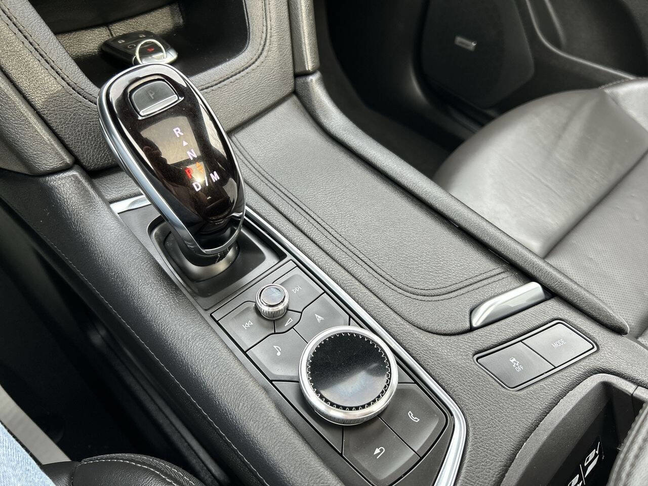 Used 2024 Cadillac XT5 Premium Luxury w/ Technology Package image 20