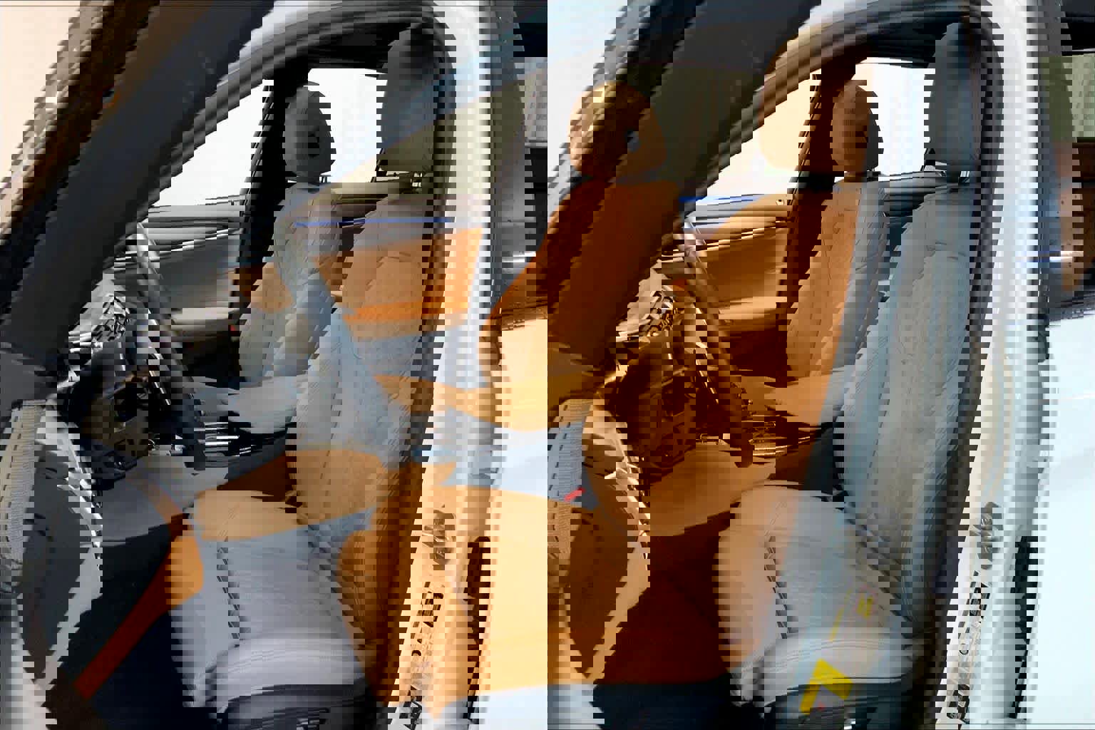 Certified 2023 BMW 530e xDrive w/ Premium Package image 7