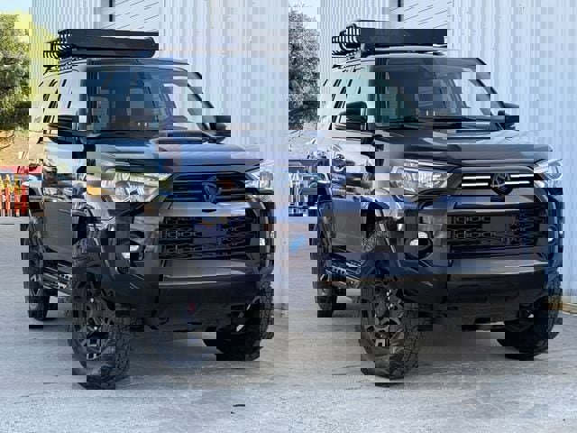 Used 2021 Toyota 4Runner Venture image 2