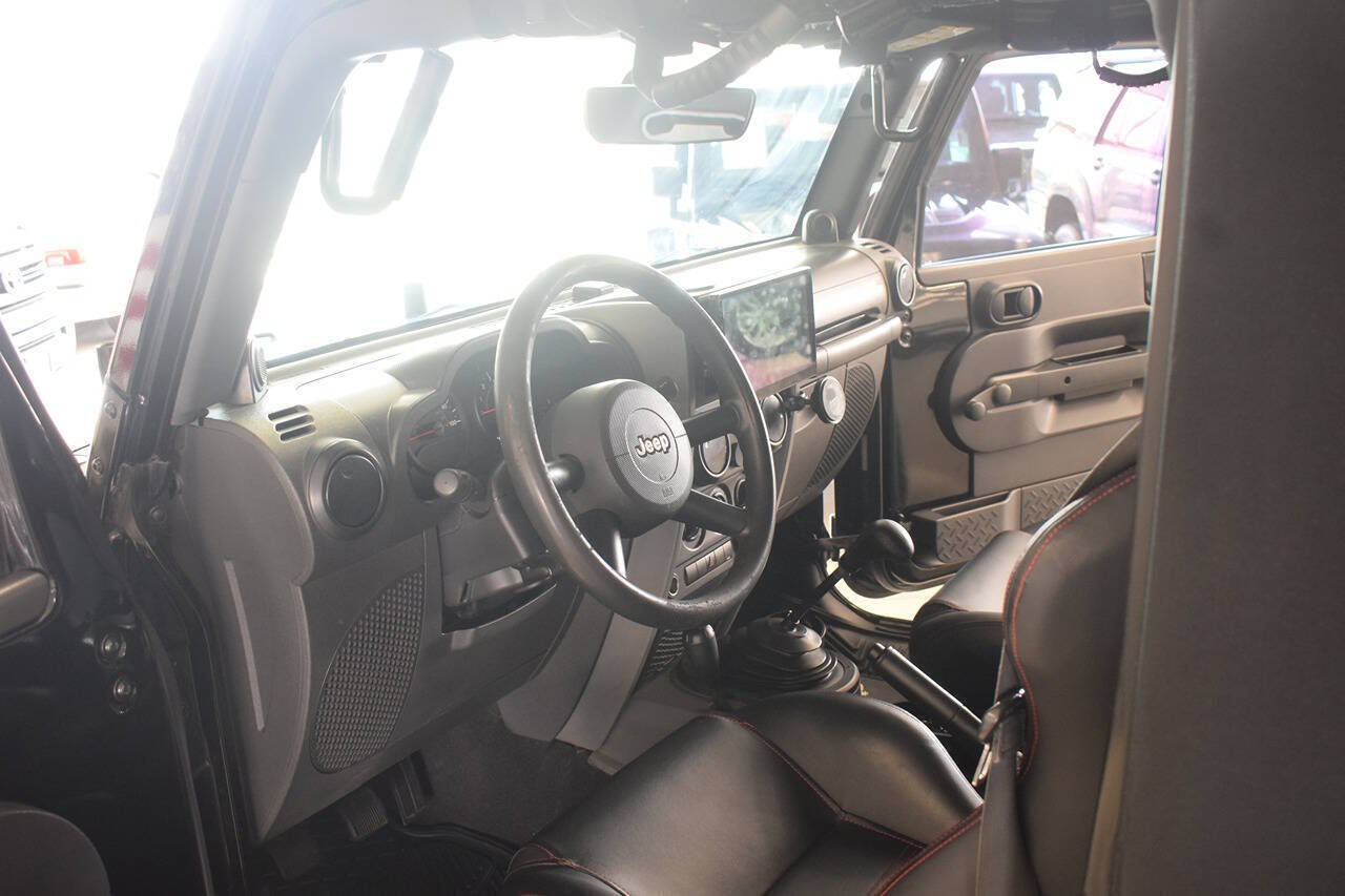 Used 2008 Jeep Wrangler X AWD/4WD image 41