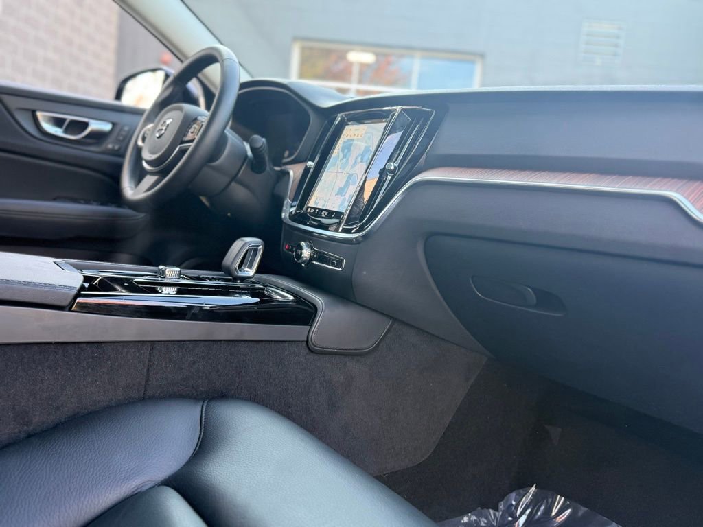 Used 2025 Volvo S60 T8 Plus w/ Climate Package image 23