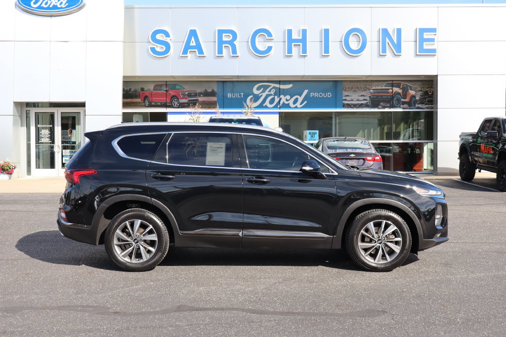 Used 2019 Hyundai Santa Fe AWD image 2