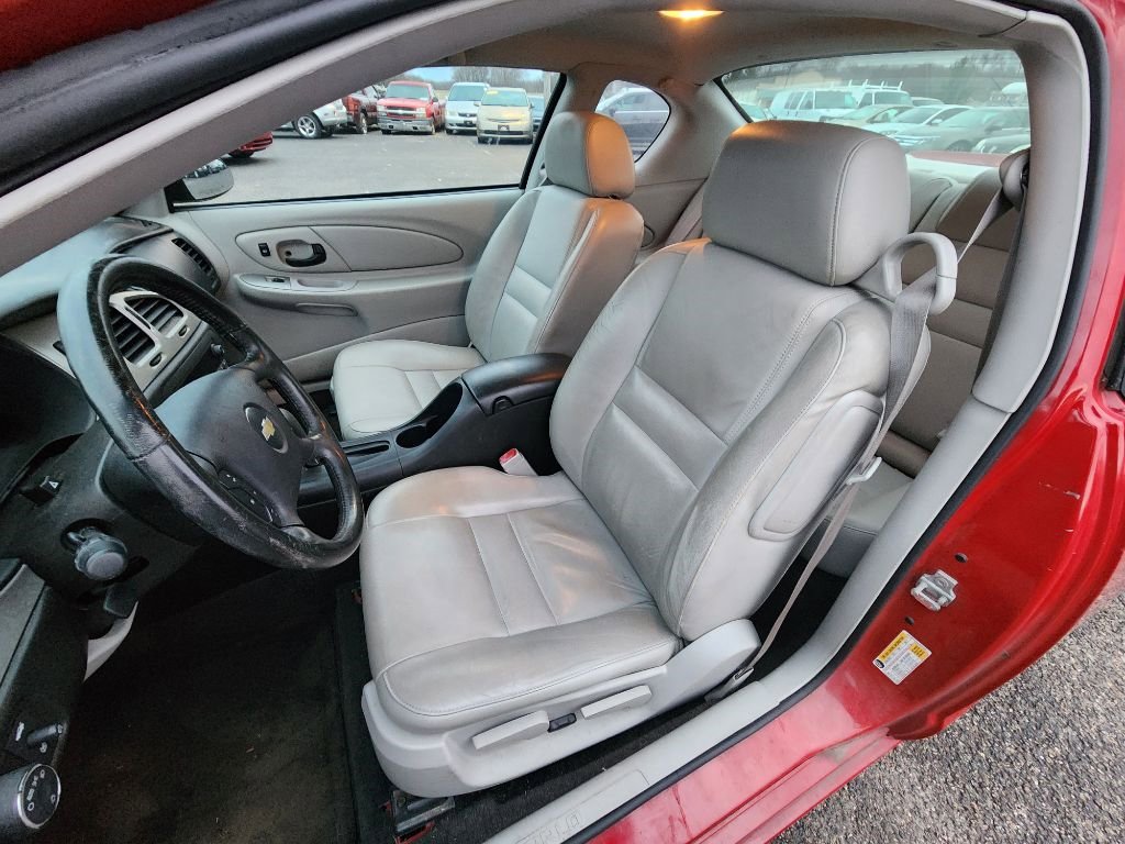 Used 2007 Chevrolet Monte Carlo LT image 14